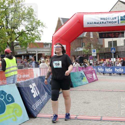 10.05.2026 - 8. Wedeler Halbmarathon Yannick Fuchs http://msf.ph/oto/9731737 10.05.2026 11:46:01 Ziel 759 meine-sportfotos.de