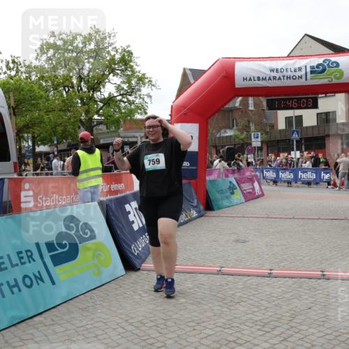 10.05.2026 - 8. Wedeler Halbmarathon Yannick Fuchs http://msf.ph/oto/9731755 10.05.2026 11:46:01 Ziel 759 meine-sportfotos.de