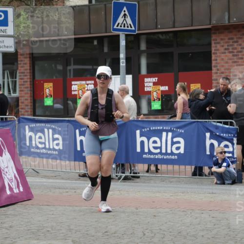10.05.2026 - 8. Wedeler Halbmarathon Yannick Fuchs http://msf.ph/oto/9731767 10.05.2026 12:21:26 Ziel 617 meine-sportfotos.de