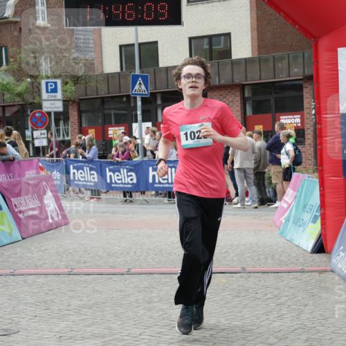 10.05.2026 - 8. Wedeler Halbmarathon Yannick Fuchs http://msf.ph/oto/9731797 10.05.2026 11:46:08 Ziel 580, 1023 meine-sportfotos.de