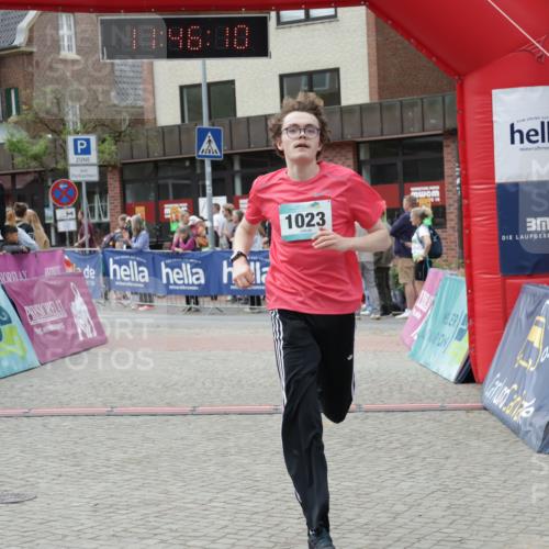 10.05.2026 - 8. Wedeler Halbmarathon Yannick Fuchs http://msf.ph/oto/9731802 10.05.2026 11:46:08 Ziel 580, 1023 meine-sportfotos.de