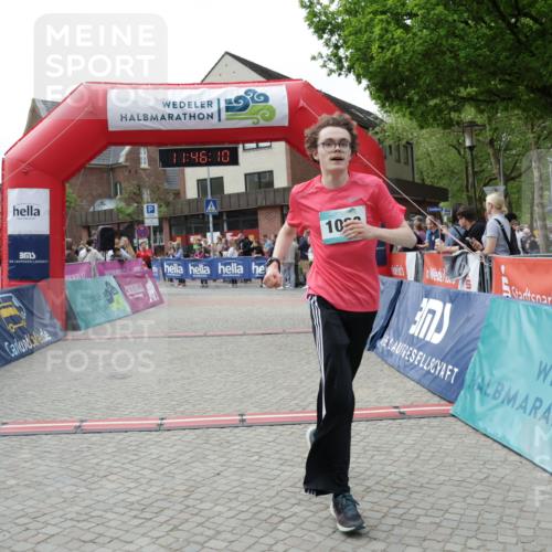 10.05.2026 - 8. Wedeler Halbmarathon Yannick Fuchs http://msf.ph/oto/9731820 10.05.2026 11:46:08 Ziel 580, 1023 meine-sportfotos.de