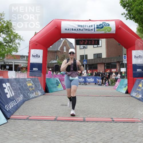 10.05.2026 - 8. Wedeler Halbmarathon Yannick Fuchs http://msf.ph/oto/9731842 10.05.2026 12:21:29 Ziel 617 meine-sportfotos.de