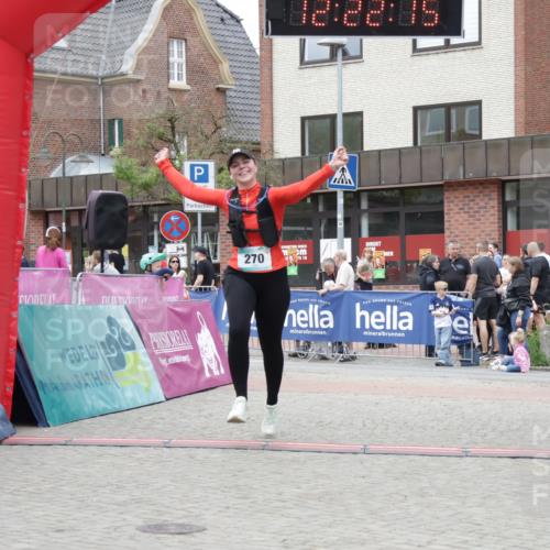 10.05.2026 - 8. Wedeler Halbmarathon Yannick Fuchs http://msf.ph/oto/9731918 10.05.2026 12:22:13 Ziel 270 meine-sportfotos.de