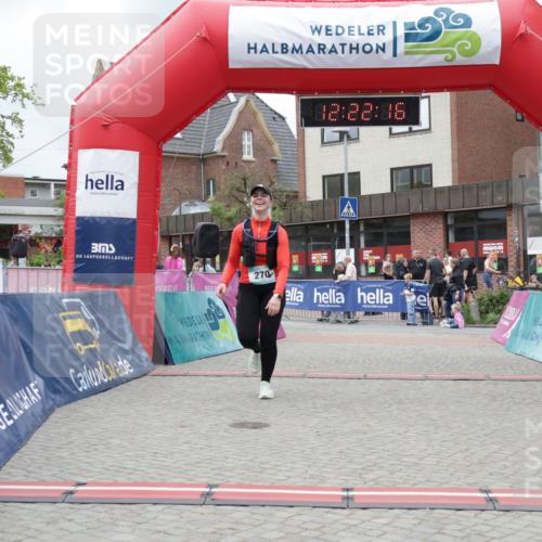 10.05.2026 - 8. Wedeler Halbmarathon Yannick Fuchs http://msf.ph/oto/9731938 10.05.2026 12:22:14 Ziel 270 meine-sportfotos.de