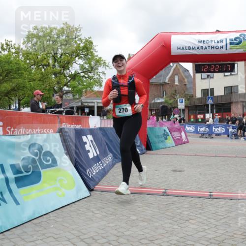 10.05.2026 - 8. Wedeler Halbmarathon Yannick Fuchs http://msf.ph/oto/9731968 10.05.2026 12:22:15 Ziel 270 meine-sportfotos.de