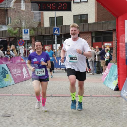 10.05.2026 - 8. Wedeler Halbmarathon Yannick Fuchs http://msf.ph/oto/9732005 10.05.2026 11:46:18 Ziel 172, 580, 605, 2032, 2033 meine-sportfotos.de