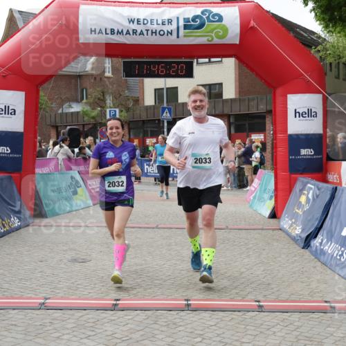10.05.2026 - 8. Wedeler Halbmarathon Yannick Fuchs http://msf.ph/oto/9732020 10.05.2026 11:46:19 Ziel 172, 605, 2032, 2033 meine-sportfotos.de