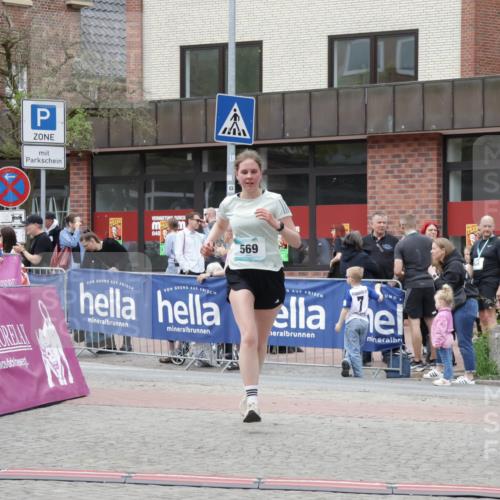 10.05.2026 - 8. Wedeler Halbmarathon Yannick Fuchs http://msf.ph/oto/9732056 10.05.2026 12:22:40 Ziel 569 meine-sportfotos.de