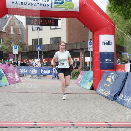 10.05.2026 - 8. Wedeler Halbmarathon Yannick Fuchs http://msf.ph/oto/9732087 10.05.2026 12:22:41 Ziel 569 meine-sportfotos.de