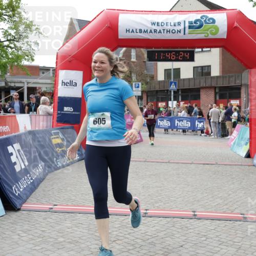 10.05.2026 - 8. Wedeler Halbmarathon Yannick Fuchs http://msf.ph/oto/9732097 10.05.2026 11:46:22 Ziel 158, 605, 2032, 2033 meine-sportfotos.de