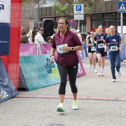 10.05.2026 - 8. Wedeler Halbmarathon Yannick Fuchs http://msf.ph/oto/9732135 10.05.2026 11:46:25 Ziel 158, 605, 740 meine-sportfotos.de