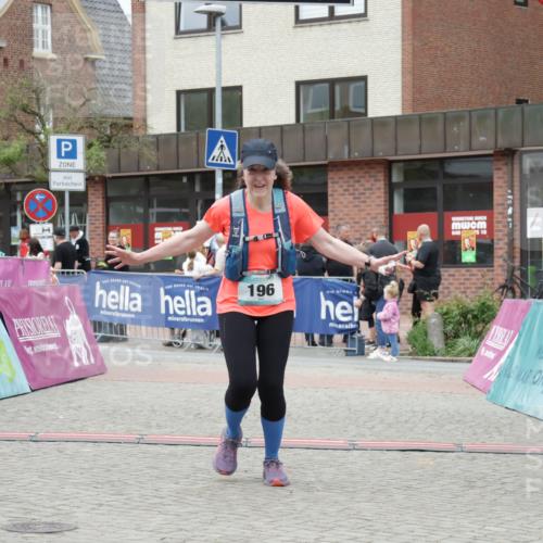10.05.2026 - 8. Wedeler Halbmarathon Yannick Fuchs http://msf.ph/oto/9732204 10.05.2026 12:23:05 Ziel 196 meine-sportfotos.de