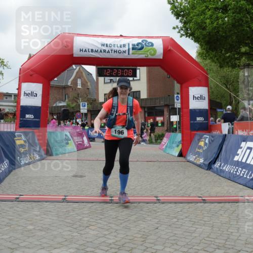 10.05.2026 - 8. Wedeler Halbmarathon Yannick Fuchs http://msf.ph/oto/9732230 10.05.2026 12:23:06 Ziel 196 meine-sportfotos.de
