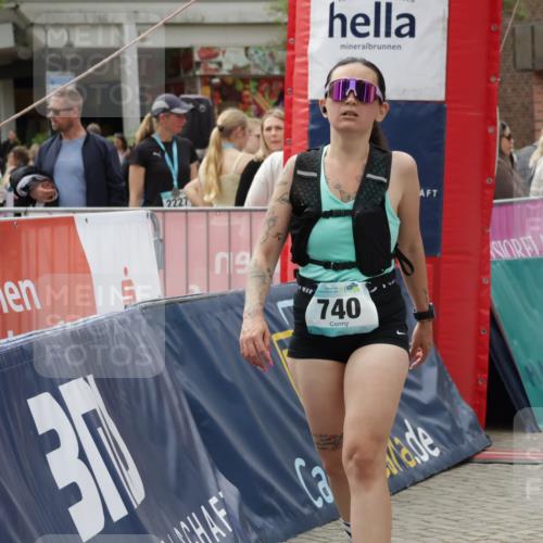 10.05.2026 - 8. Wedeler Halbmarathon Yannick Fuchs http://msf.ph/oto/9732243 10.05.2026 11:46:31 Ziel 740 meine-sportfotos.de