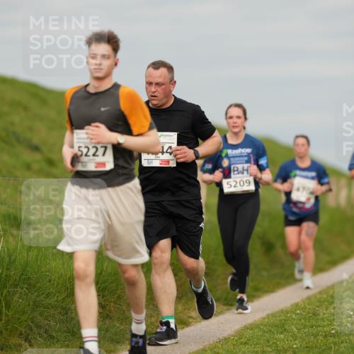09.05.2026 - Störlauf LAZAROV Photography http://msf.ph/oto/9732260 09.05.2026 18:44:07 Laufen 5227, 44, 5209 meine-sportfotos.de