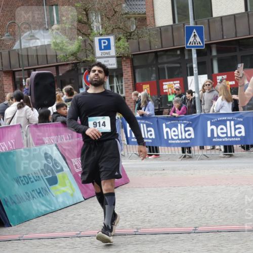 10.05.2026 - 8. Wedeler Halbmarathon Yannick Fuchs http://msf.ph/oto/9732502 10.05.2026 11:46:50 Ziel 831, 914, 2237 meine-sportfotos.de