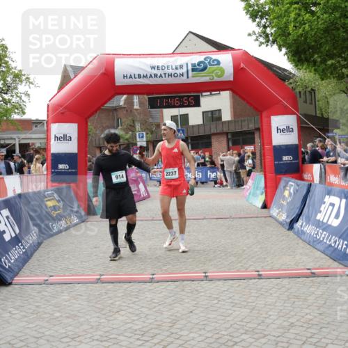 10.05.2026 - 8. Wedeler Halbmarathon Yannick Fuchs http://msf.ph/oto/9732550 10.05.2026 11:46:53 Ziel 914, 2237 meine-sportfotos.de