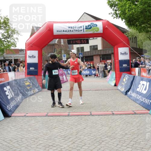 10.05.2026 - 8. Wedeler Halbmarathon Yannick Fuchs http://msf.ph/oto/9732556 10.05.2026 11:46:53 Ziel 914, 2237 meine-sportfotos.de
