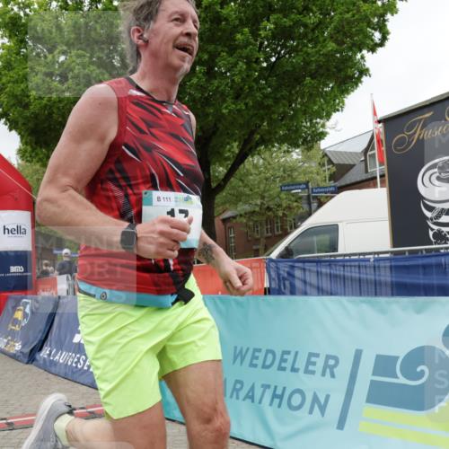 10.05.2026 - 8. Wedeler Halbmarathon Yannick Fuchs http://msf.ph/oto/9732639 10.05.2026 12:24:23 Ziel 17 meine-sportfotos.de