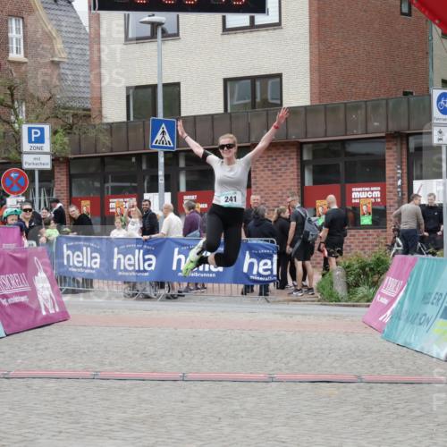 10.05.2026 - 8. Wedeler Halbmarathon Yannick Fuchs http://msf.ph/oto/9732676 10.05.2026 12:25:11 Ziel 241 meine-sportfotos.de
