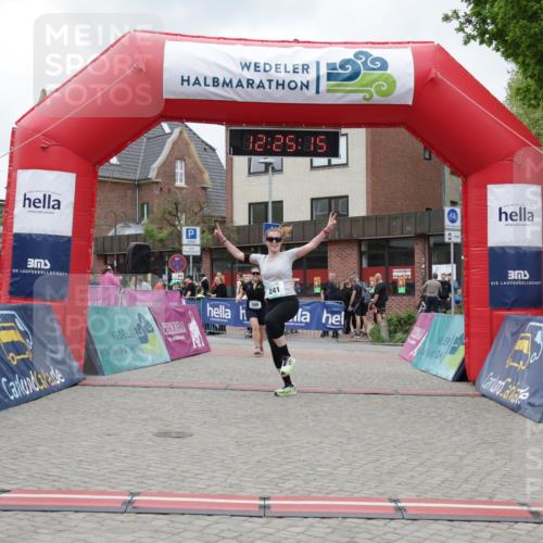 10.05.2026 - 8. Wedeler Halbmarathon Yannick Fuchs http://msf.ph/oto/9732698 10.05.2026 12:25:13 Ziel 241, 349 meine-sportfotos.de
