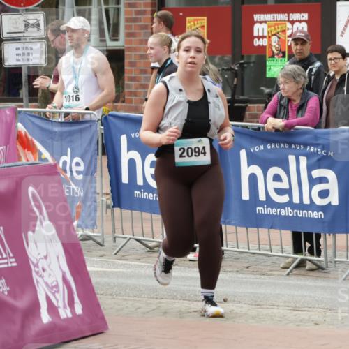 10.05.2026 - 8. Wedeler Halbmarathon Yannick Fuchs http://msf.ph/oto/9732713 10.05.2026 11:47:13 Ziel 14, 853, 966, 2094 meine-sportfotos.de