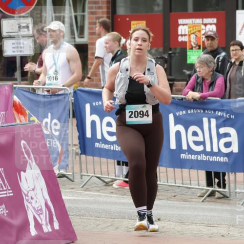 10.05.2026 - 8. Wedeler Halbmarathon Yannick Fuchs http://msf.ph/oto/9732714 10.05.2026 11:47:13 Ziel 14, 853, 966, 2094 meine-sportfotos.de