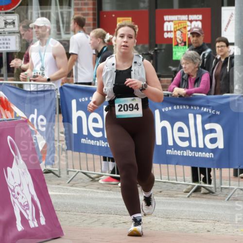 10.05.2026 - 8. Wedeler Halbmarathon Yannick Fuchs http://msf.ph/oto/9732716 10.05.2026 11:47:13 Ziel 14, 853, 966, 2094 meine-sportfotos.de