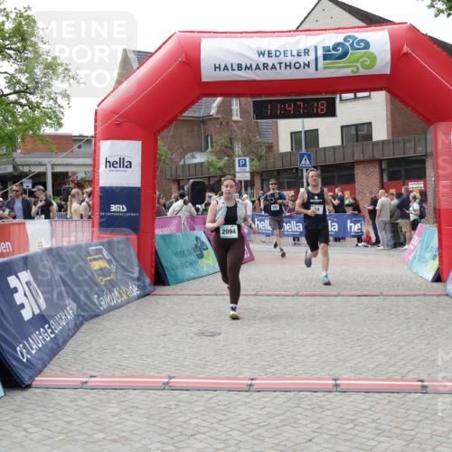 10.05.2026 - 8. Wedeler Halbmarathon Yannick Fuchs http://msf.ph/oto/9732744 10.05.2026 11:47:16 Ziel 14, 332, 2094 meine-sportfotos.de