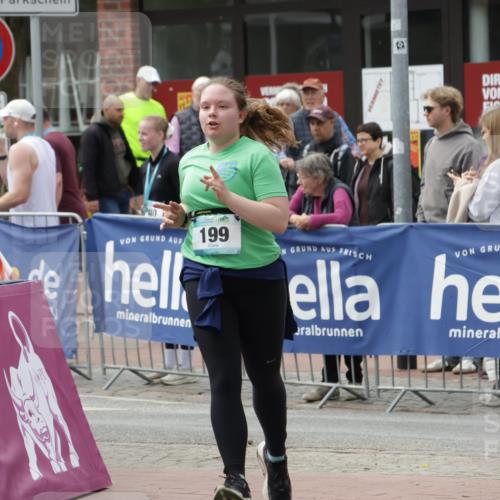 10.05.2026 - 8. Wedeler Halbmarathon Yannick Fuchs http://msf.ph/oto/9732777 10.05.2026 11:47:24 Ziel 199, 332 meine-sportfotos.de
