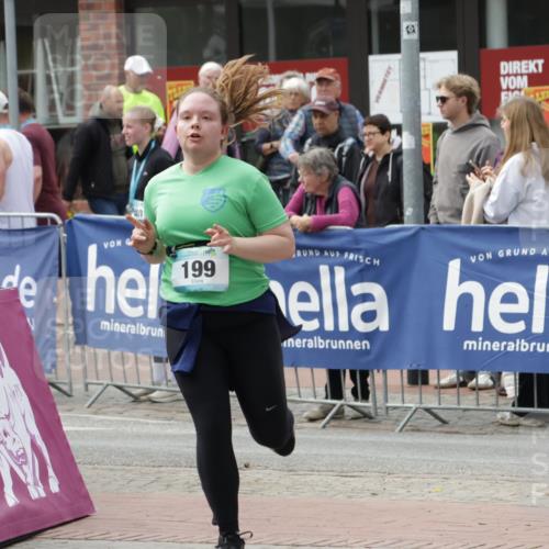 10.05.2026 - 8. Wedeler Halbmarathon Yannick Fuchs http://msf.ph/oto/9732778 10.05.2026 11:47:25 Ziel 160, 199, 332 meine-sportfotos.de