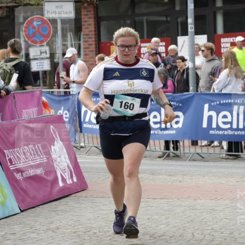 10.05.2026 - 8. Wedeler Halbmarathon Yannick Fuchs http://msf.ph/oto/9732807 10.05.2026 11:47:28 Ziel 160, 199 meine-sportfotos.de