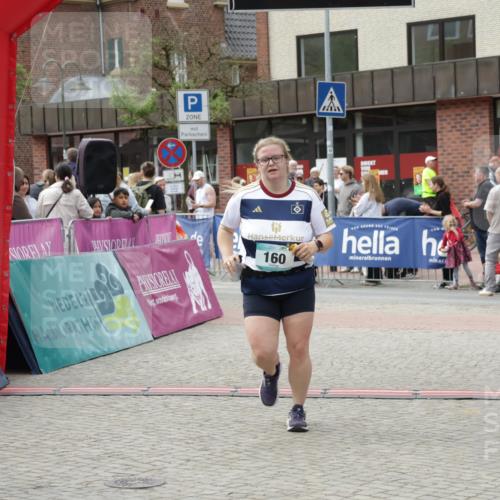 10.05.2026 - 8. Wedeler Halbmarathon Yannick Fuchs http://msf.ph/oto/9732819 10.05.2026 11:47:29 Ziel 160, 199, 826 meine-sportfotos.de