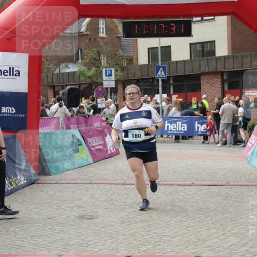 10.05.2026 - 8. Wedeler Halbmarathon Yannick Fuchs http://msf.ph/oto/9732822 10.05.2026 11:47:30 Ziel 160, 199, 826 meine-sportfotos.de