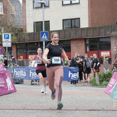 10.05.2026 - 8. Wedeler Halbmarathon Yannick Fuchs http://msf.ph/oto/9732835 10.05.2026 12:25:43 Ziel 314, 550 meine-sportfotos.de