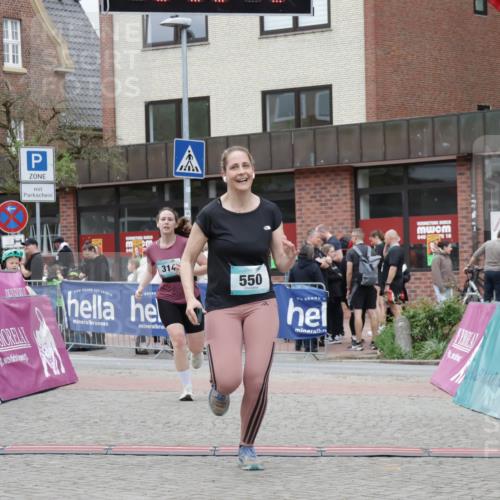 10.05.2026 - 8. Wedeler Halbmarathon Yannick Fuchs http://msf.ph/oto/9732837 10.05.2026 12:25:43 Ziel 314, 550 meine-sportfotos.de