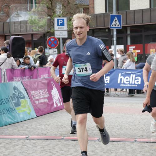 10.05.2026 - 8. Wedeler Halbmarathon Yannick Fuchs http://msf.ph/oto/9732858 10.05.2026 11:47:35 Ziel 160, 198, 564, 826, 1041 meine-sportfotos.de