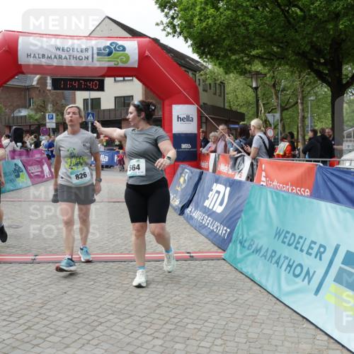 10.05.2026 - 8. Wedeler Halbmarathon Yannick Fuchs http://msf.ph/oto/9732885 10.05.2026 11:47:38 Ziel 198, 564, 826, 1041, 2010 meine-sportfotos.de