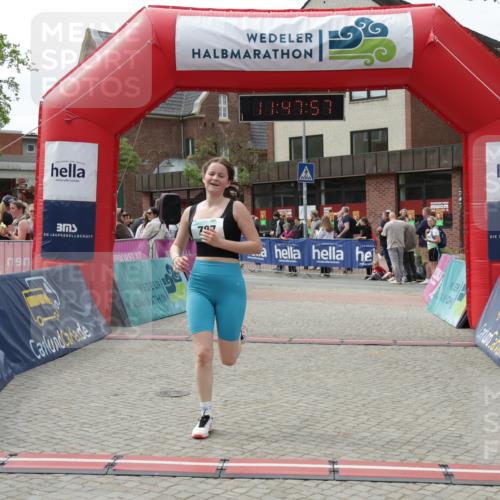 10.05.2026 - 8. Wedeler Halbmarathon Yannick Fuchs http://msf.ph/oto/9733004 10.05.2026 11:47:56 Ziel 787 meine-sportfotos.de