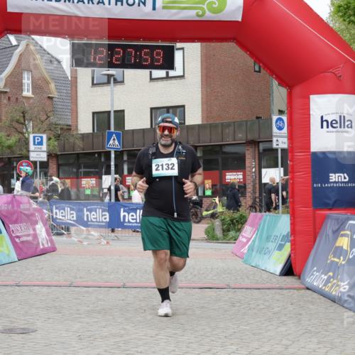 10.05.2026 - 8. Wedeler Halbmarathon Yannick Fuchs http://msf.ph/oto/9733070 10.05.2026 12:27:57 Ziel 2132 meine-sportfotos.de