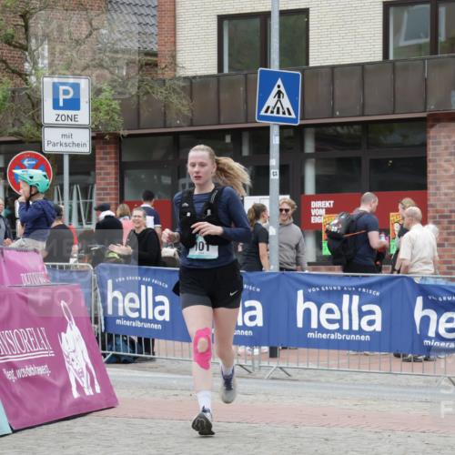 10.05.2026 - 8. Wedeler Halbmarathon Yannick Fuchs http://msf.ph/oto/9733084 10.05.2026 12:28:11 Ziel 101 meine-sportfotos.de