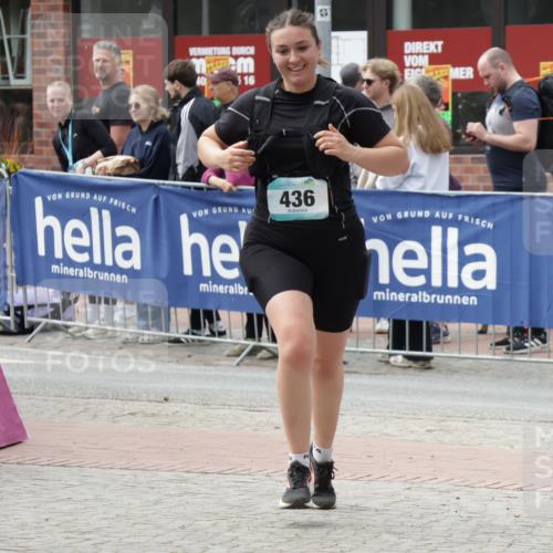 10.05.2026 - 8. Wedeler Halbmarathon Yannick Fuchs http://msf.ph/oto/9733090 10.05.2026 11:48:27 Ziel 436 meine-sportfotos.de