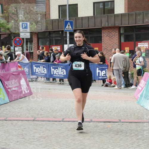 10.05.2026 - 8. Wedeler Halbmarathon Yannick Fuchs http://msf.ph/oto/9733106 10.05.2026 11:48:29 Ziel 436 meine-sportfotos.de