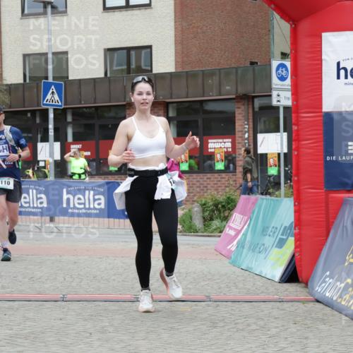 10.05.2026 - 8. Wedeler Halbmarathon Yannick Fuchs http://msf.ph/oto/9733253 10.05.2026 12:28:56 Ziel 110, 576 meine-sportfotos.de