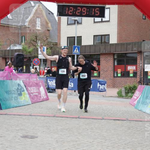 10.05.2026 - 8. Wedeler Halbmarathon Yannick Fuchs http://msf.ph/oto/9733302 10.05.2026 12:29:13 Ziel 120, 194, 492 meine-sportfotos.de