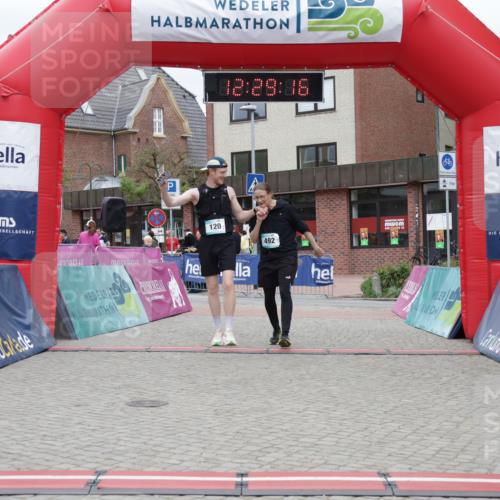 10.05.2026 - 8. Wedeler Halbmarathon Yannick Fuchs http://msf.ph/oto/9733310 10.05.2026 12:29:14 Ziel 120, 194, 492 meine-sportfotos.de