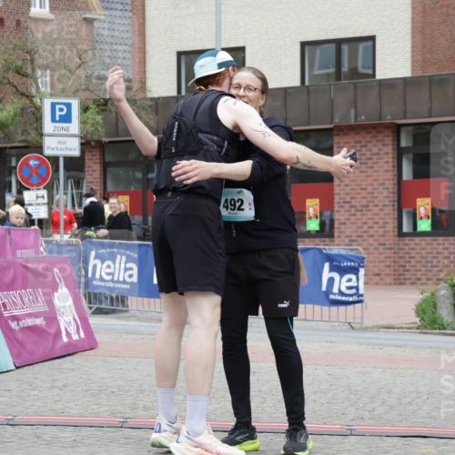 10.05.2026 - 8. Wedeler Halbmarathon Yannick Fuchs http://msf.ph/oto/9733324 10.05.2026 12:29:16 Ziel 120, 194, 492 meine-sportfotos.de