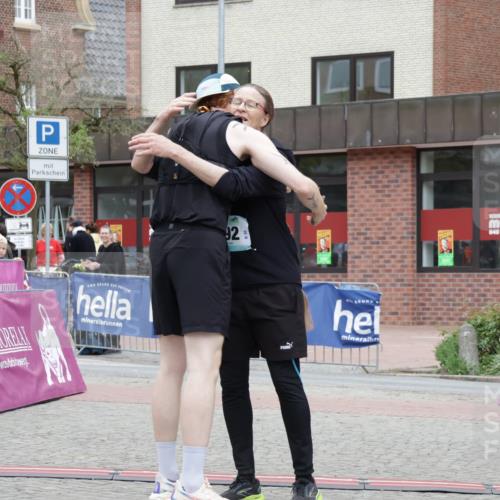 10.05.2026 - 8. Wedeler Halbmarathon Yannick Fuchs http://msf.ph/oto/9733326 10.05.2026 12:29:16 Ziel 120, 194, 492 meine-sportfotos.de
