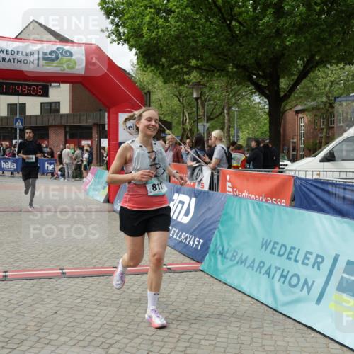 10.05.2026 - 8. Wedeler Halbmarathon Yannick Fuchs http://msf.ph/oto/9733331 10.05.2026 11:49:04 Ziel 12, 666, 811, 1017, 2002, 2004, 2078 meine-sportfotos.de
